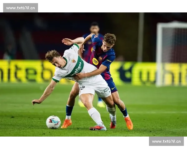 《西甲PC版全新体验:沉浸式足球竞技与策略挑战》 《西甲PC版全新体验:沉浸式足球竞技与策略挑战》